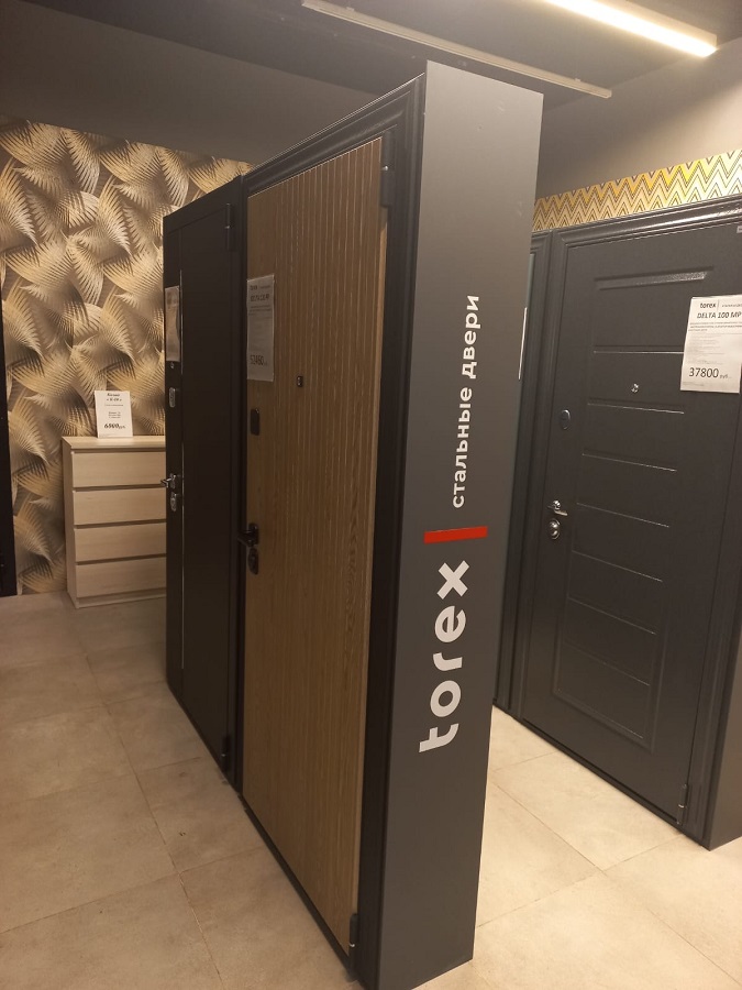 Ленинградская область, г. Тихвин, ул. 4-й микрорайон, д. 6